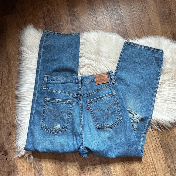 LEVI’S Ribcage Ankle Straight Jeans In Medium Wash - Picture 5 of 5